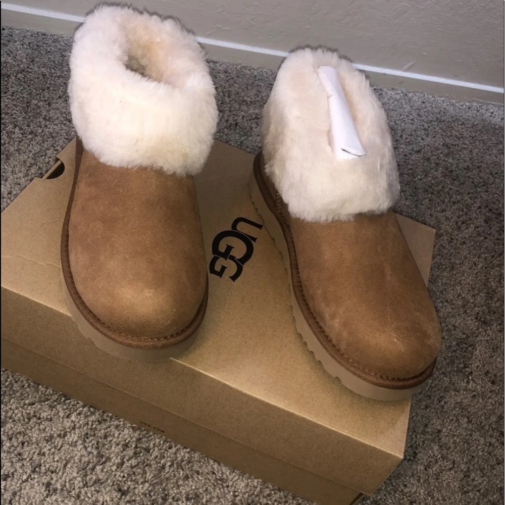 UGGS BRAND NEW!